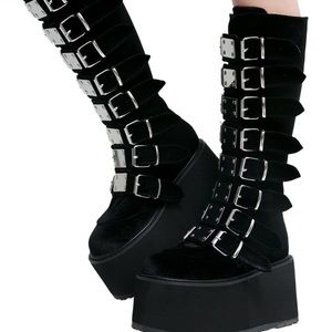 Suede demonia platforms